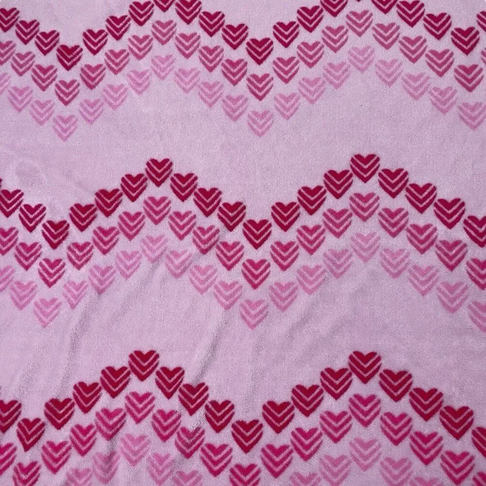 Pink Hearts Blanket Throw 88 x 74 Soft Love Cuddle Girly Winter Warm Cozy Cute